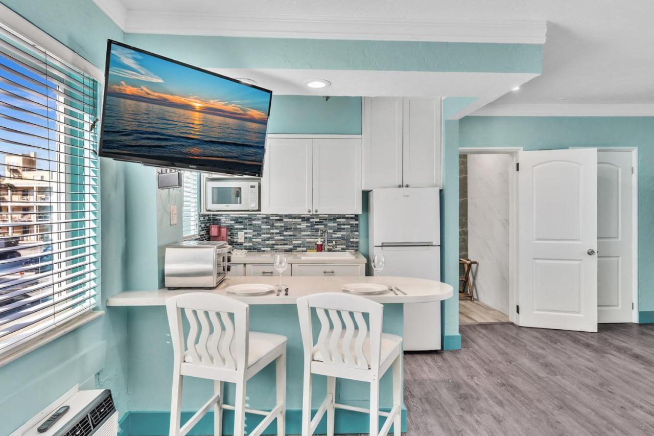 Walkabout 6 Suite On Hollywood Beach With Ocean Views Esterno foto